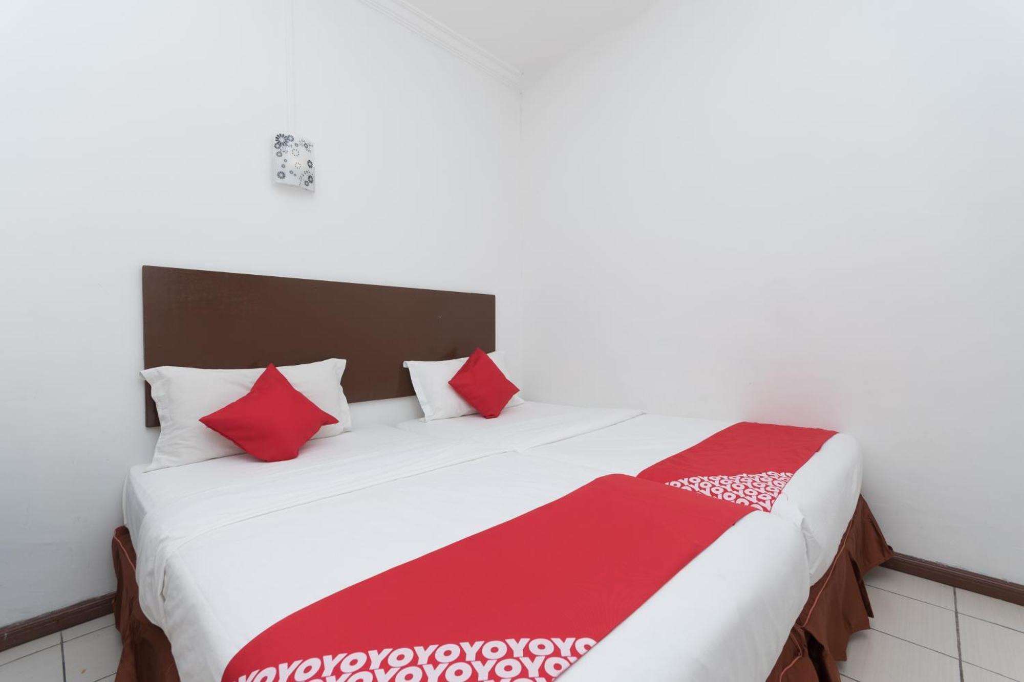 Super Oyo 218 Storytel Hotel Кота Кинабалу Екстериор снимка