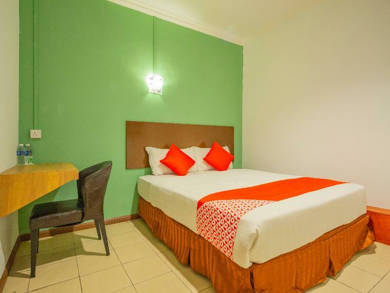 Super Oyo 218 Storytel Hotel Кота Кинабалу Екстериор снимка